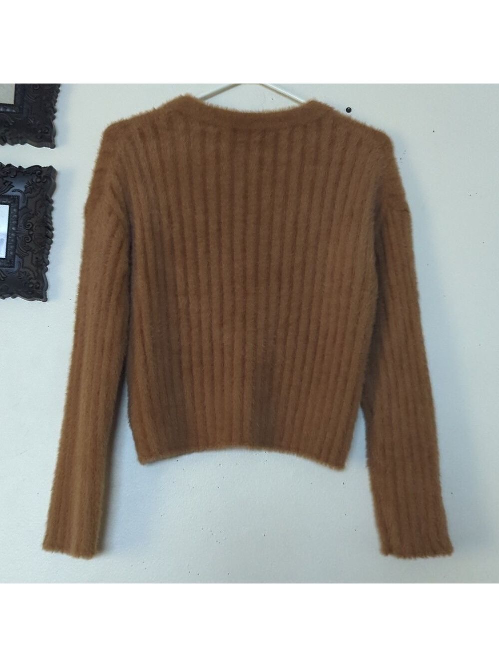 Babaton Ulmann Sweater - Picture 8 of 11